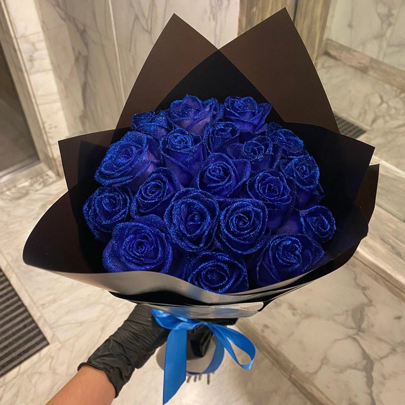 💕Shimmering Rose Bouquet - Valentine's Day Gift - CUSTLOVE